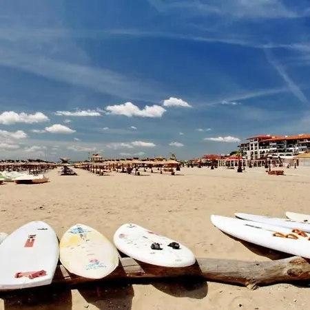 Panoramic Butterfly سفيتي فلاس