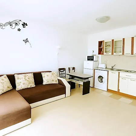 Panoramic Butterfly Apartment *
